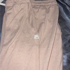 Vuori Performance Joggers Small